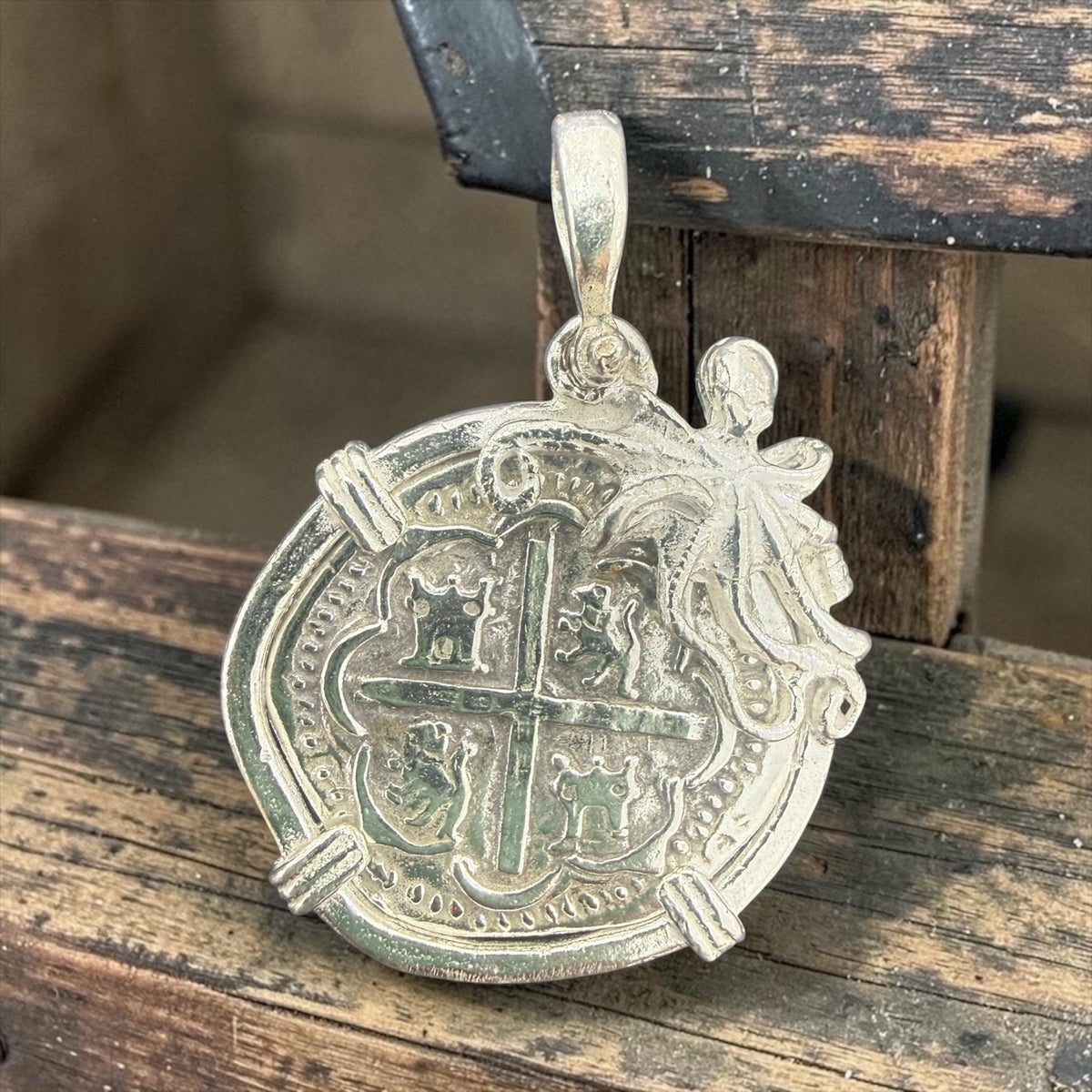 Replica of Atocha Coin Pendant in Octopus Bezel 925 solid sterling silver