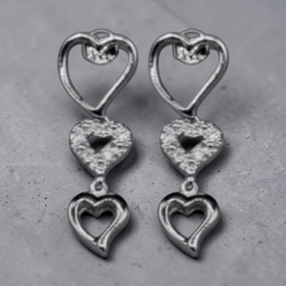 925 sterling silver simulated diamonds heart earrings