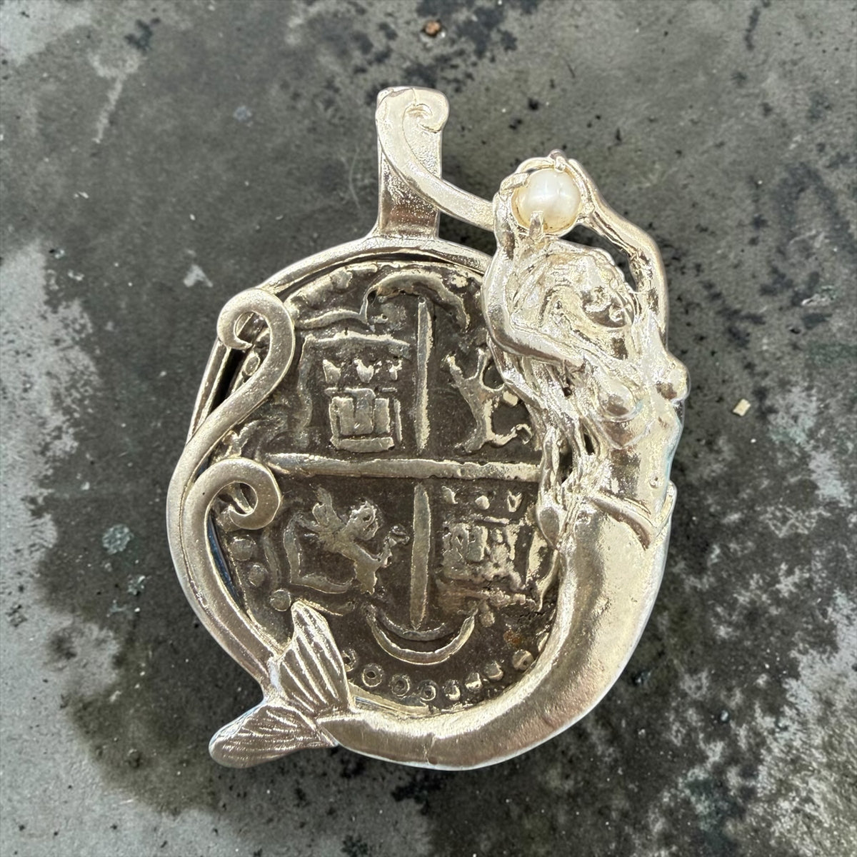 Replica Atocha Shipwreck Coin Pendant 925 solid sterling silver in Mermaid Bezel