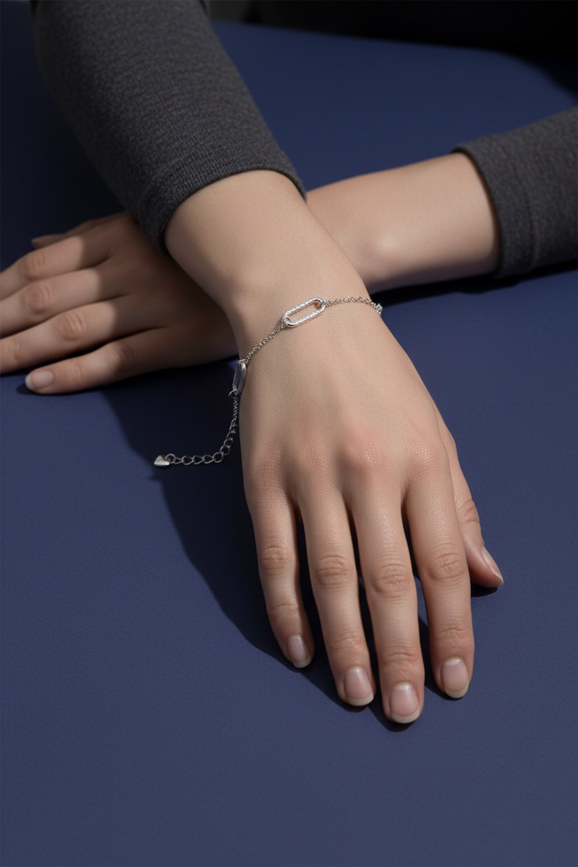 Sterling Silver Polished andTextured Paperclip Design Bracelet