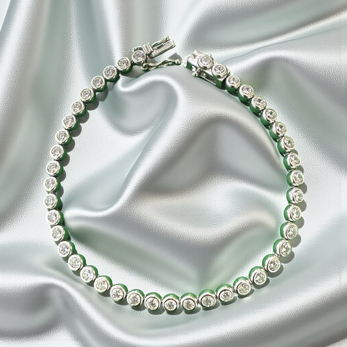 ROUND DIAMOMD  BRACELET
