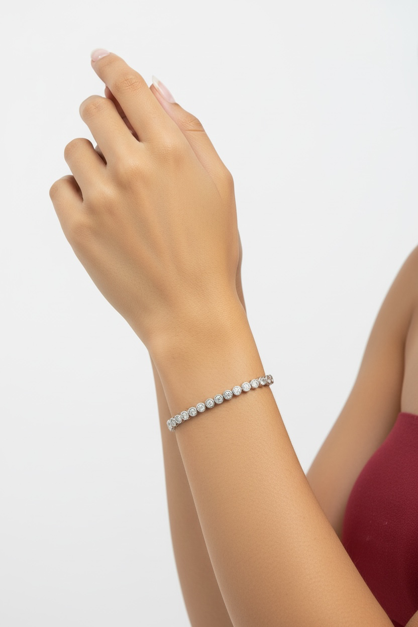 Sterling Silver, 4mm Lab-Grown 1.01cttw Round Diamond Tennis Bracelet - (46 Stones)