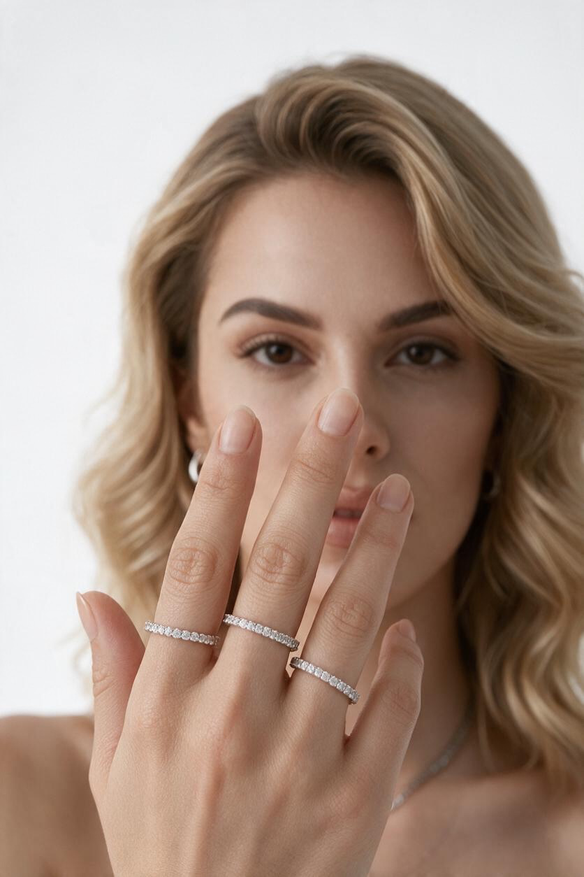 DAIMOND LOOK CRYSTALLINE INFINITY BAND 1.9MM